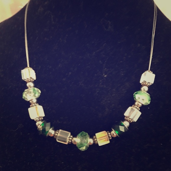 Facets 5th  Avenue art glass necklace - Picture 2 of 6